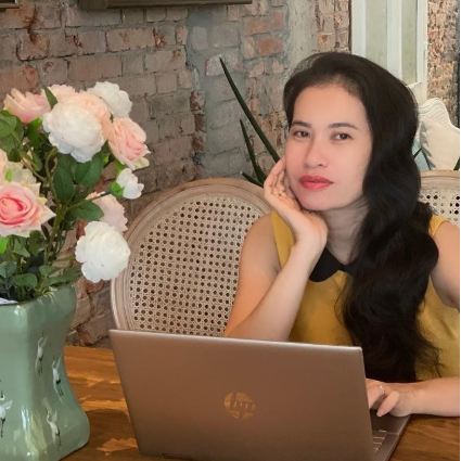 Mrs. Nguyen Thi Le