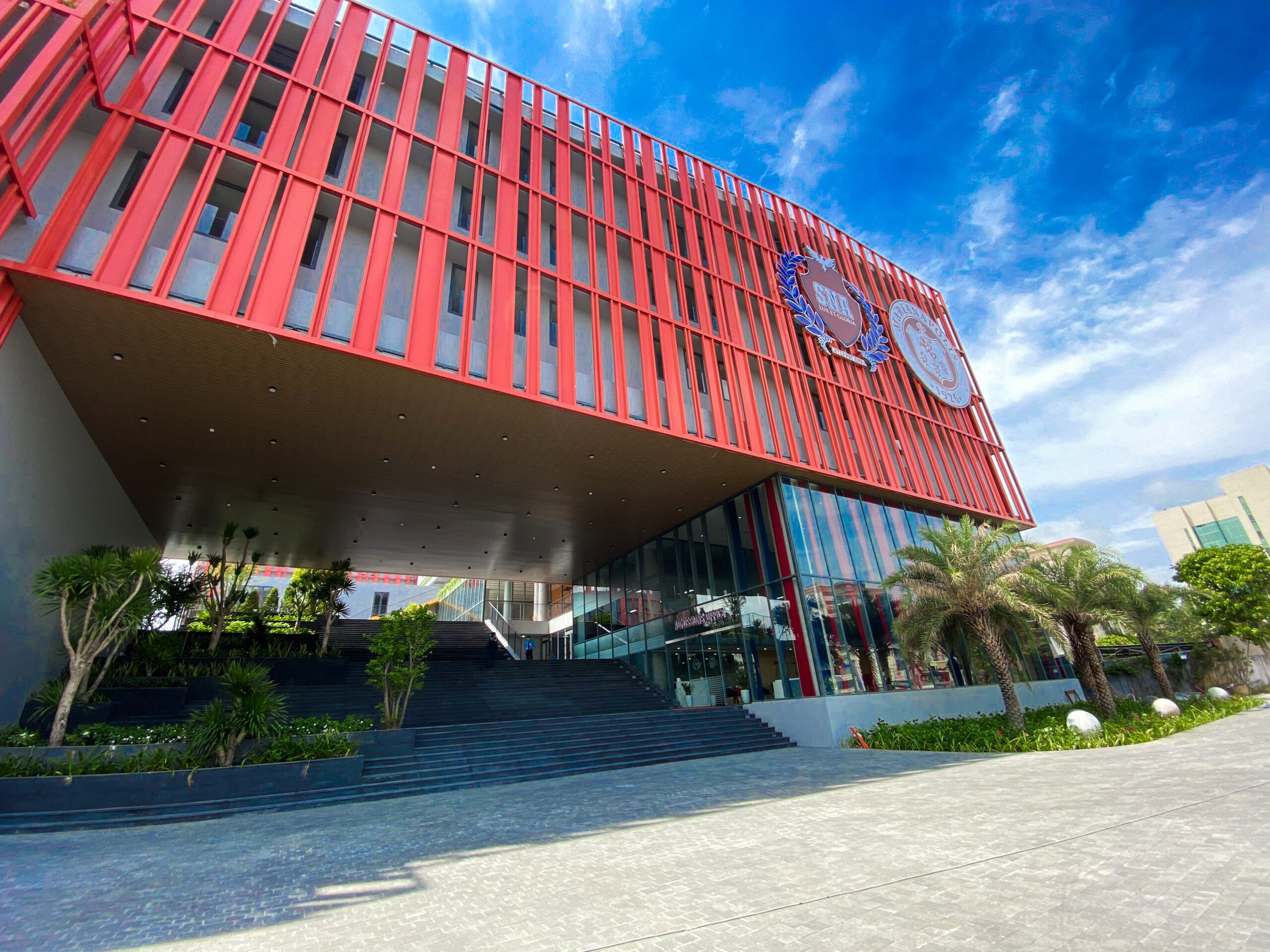 Chính sách tuyển sinh